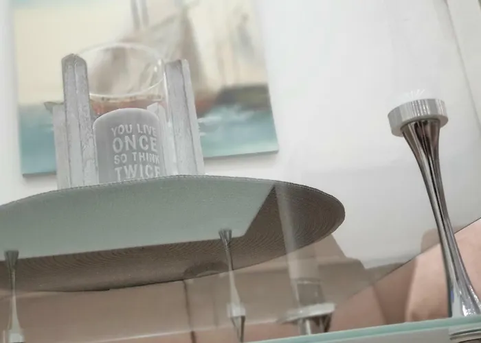 アパート Loni トロギール